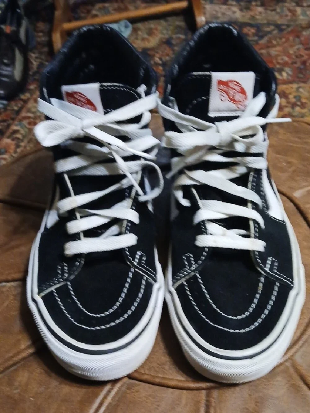 Vans Black &‎ White Classic High-Top Sneakers,mens Sz.6.5,womens Sz.8